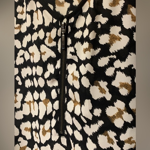 Jacob printed blouse with zipper detail, size XS - Picture 3 of 4